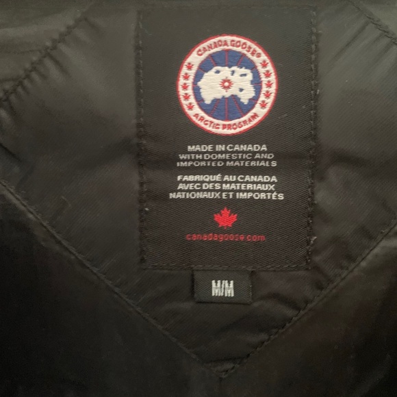 Men’s Canada goose jacket - Picture 3 of 3